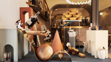 A Loja Castro Na Rua Garrett Estreia Novas Montras