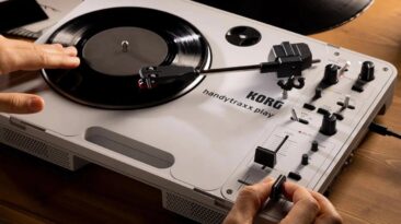 Korg presta homenagem ao clássico toca-discos de vinil com Handytraxx Play